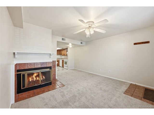 1885 S Quebec Way A18, Denver, CO 80231