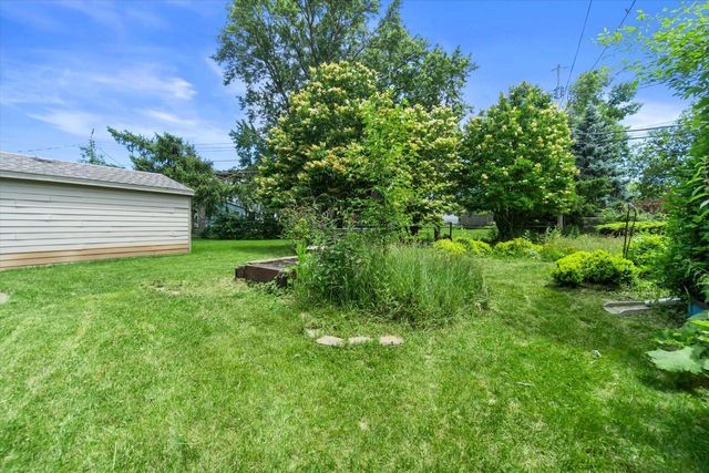 3800 N 74th STREET, Milwaukee, WI 53216