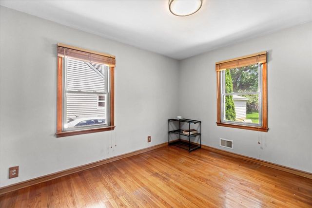 3800 N 74th STREET, Milwaukee, WI 53216