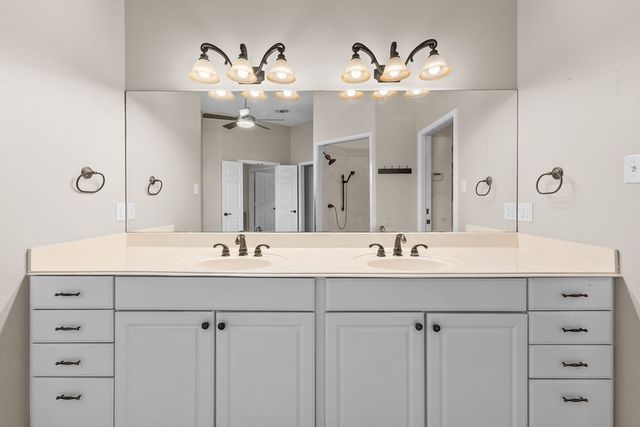 7031 Ridge Place Circle, Tyler, TX 75703