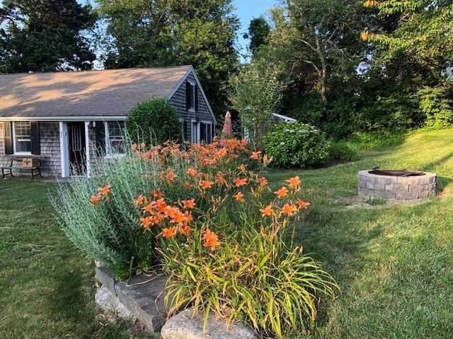 42 Partridge Cir, Brewster, MA 02631