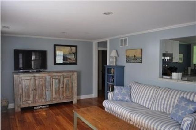 42 Partridge Cir, Brewster, MA 02631