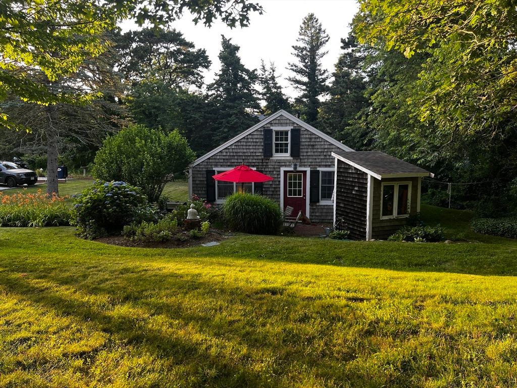 42 Partridge Cir, Brewster, MA 02631