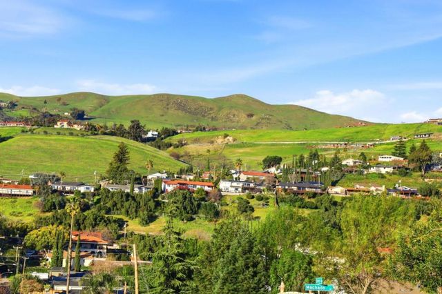 3561 Story Road, San Jose, CA 95127