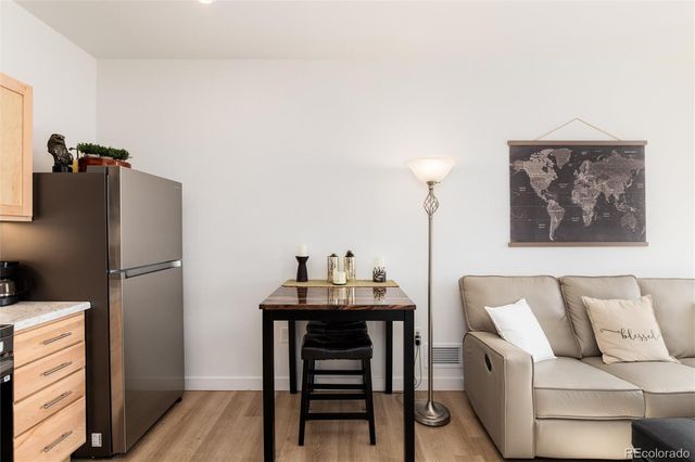 5702 Central Park Boulevard 306, Denver, CO 80238