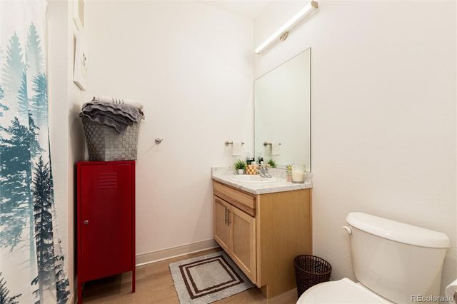 5702 Central Park Boulevard 306, Denver, CO 80238