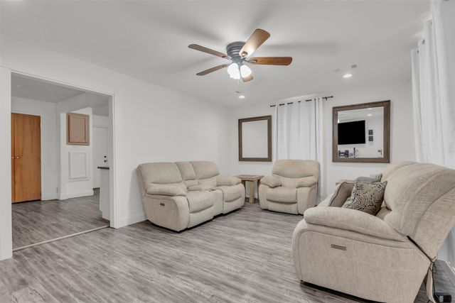 929 Hall Street, Lancaster, TX 75146