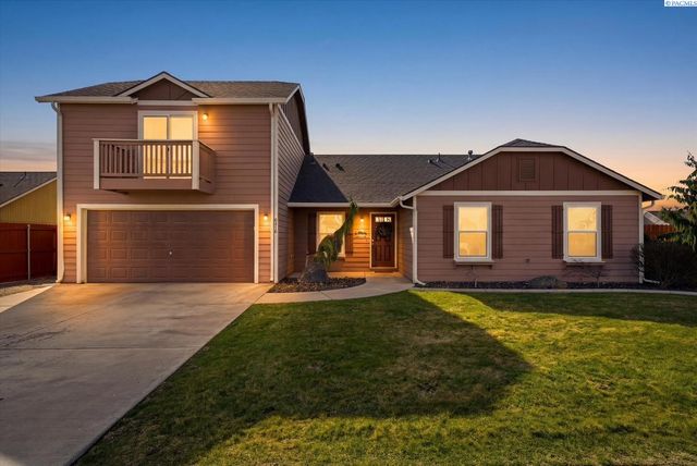 6416 Three Rivers Dr, Pasco, WA 99301