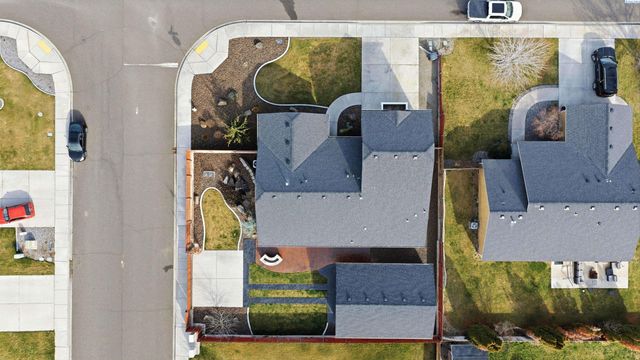 6416 Three Rivers Dr, Pasco, WA 99301
