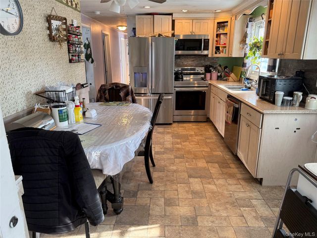 150 Wavecrest Drive, Mastic Beach, NY 11951