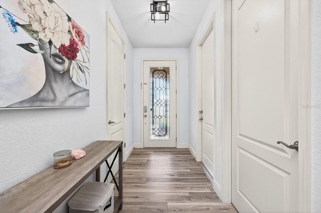 Image 3 of property listing at 10403 BELFRY CIRCLE, Orlando, FL 32832