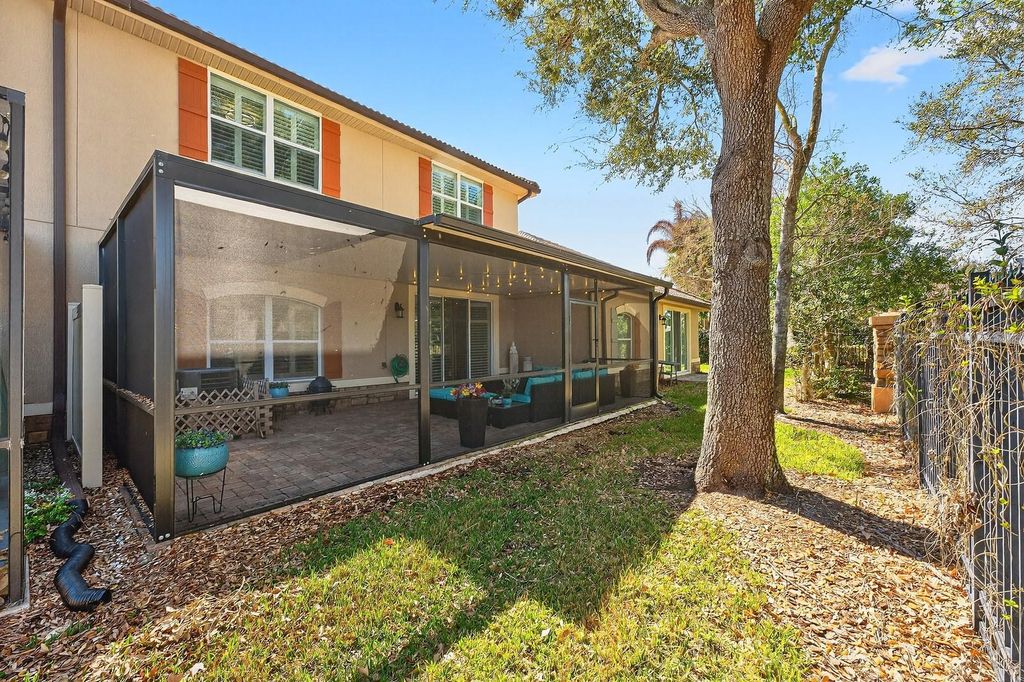 Image 26 of property listing at 10403 BELFRY CIRCLE, Orlando, FL 32832