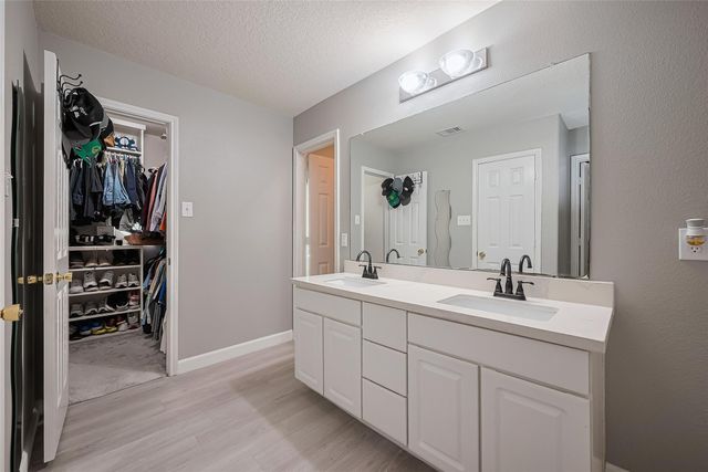 723 Pine Thicket Court, Spring, TX 77373