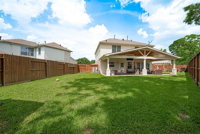 723 Pine Thicket Court, Spring, TX 77373