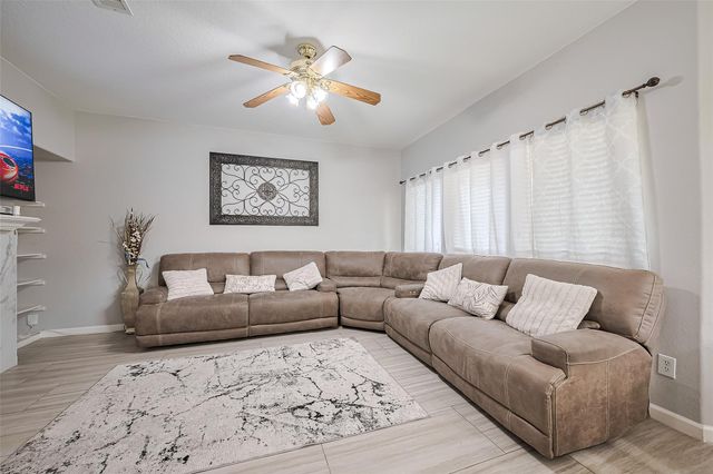 723 Pine Thicket Court, Spring, TX 77373