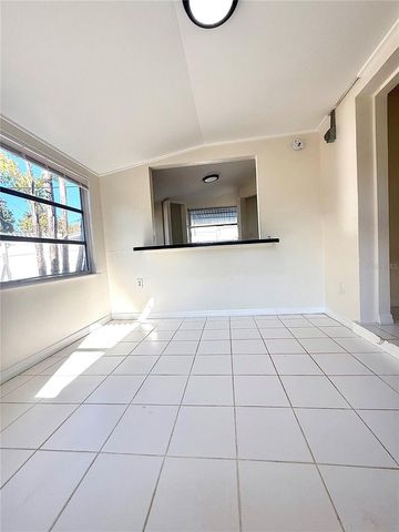 6616 AUBURN AVENUE, Bradenton, FL 34207