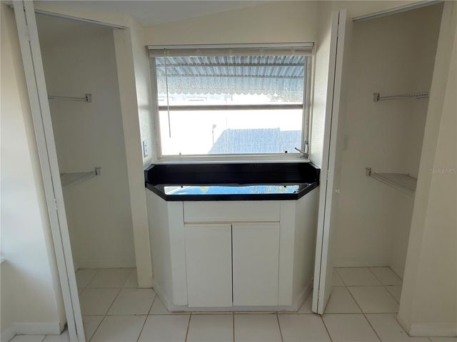 6616 AUBURN AVENUE, Bradenton, FL 34207