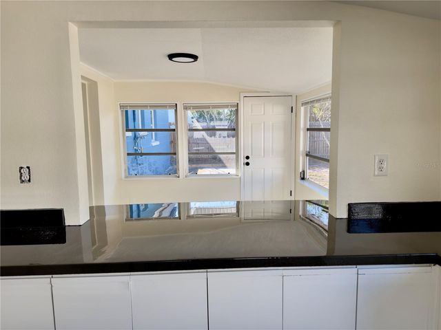 6616 AUBURN AVENUE, Bradenton, FL 34207