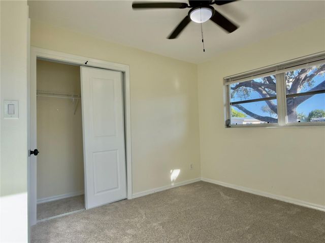 6616 AUBURN AVENUE, Bradenton, FL 34207