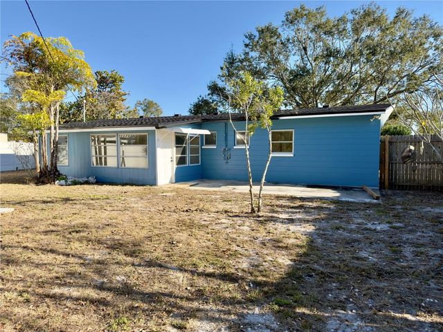 6616 AUBURN AVENUE, Bradenton, FL 34207