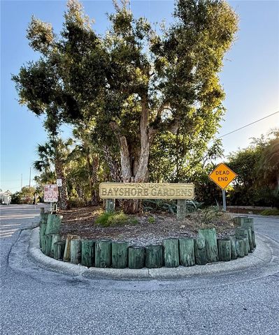 6616 AUBURN AVENUE, Bradenton, FL 34207