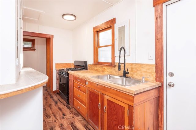968 Ca-189, Twin Peaks, CA 92391