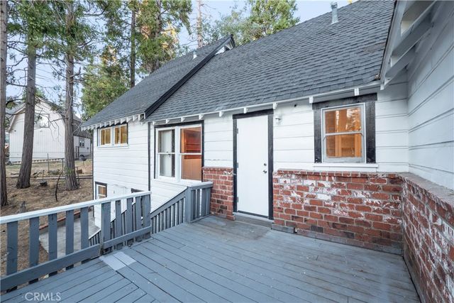 968 Ca-189, Twin Peaks, CA 92391
