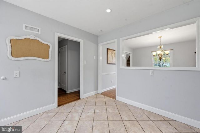 3 S DILLWYN RD, Newark, DE 19711
