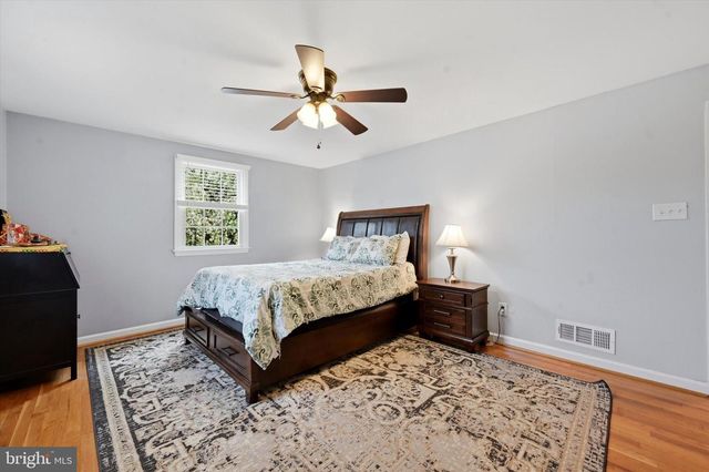 3 S DILLWYN RD, Newark, DE 19711