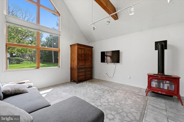 3 S DILLWYN RD, Newark, DE 19711
