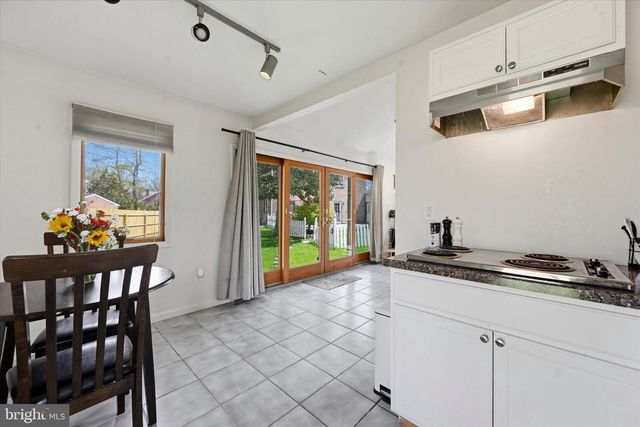 3 S DILLWYN RD, Newark, DE 19711