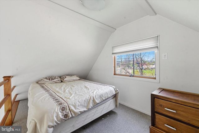 3 S DILLWYN RD, Newark, DE 19711