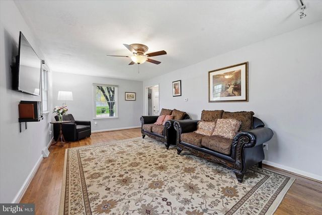 3 S DILLWYN RD, Newark, DE 19711