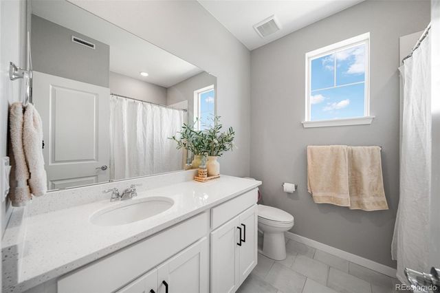 3906 N Catawba Way, Aurora, CO 80019