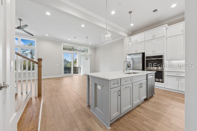 5 Grandview Ct, Hilton Head Island, SC 29926