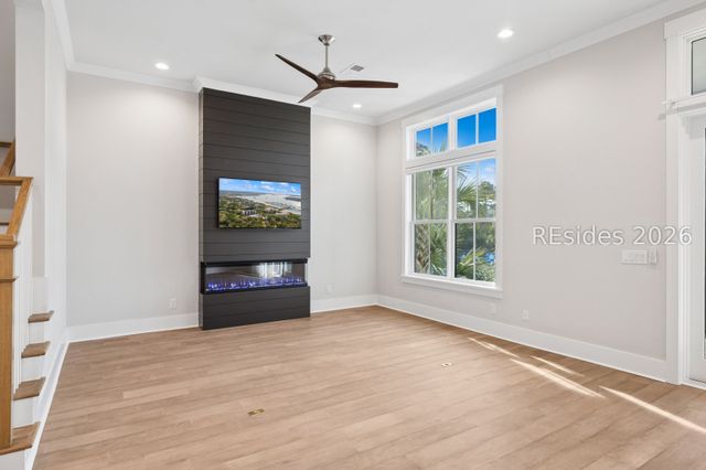 5 Grandview Ct, Hilton Head Island, SC 29926