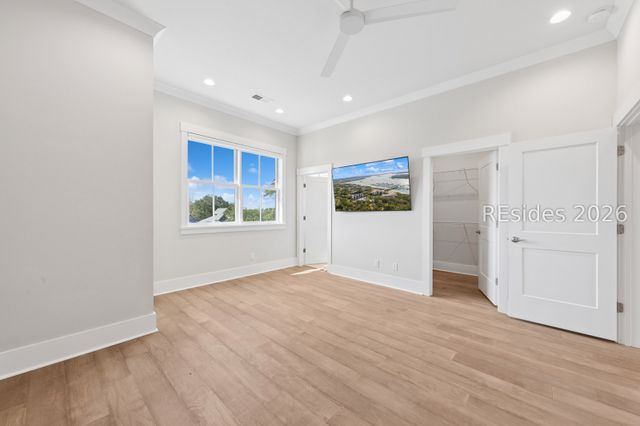 5 Grandview Ct, Hilton Head Island, SC 29926