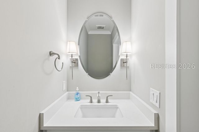 5 Grandview Ct, Hilton Head Island, SC 29926