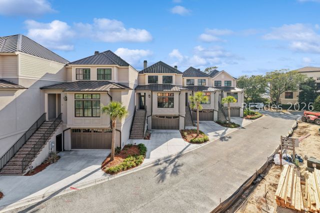 5 Grandview Ct, Hilton Head Island, SC 29926
