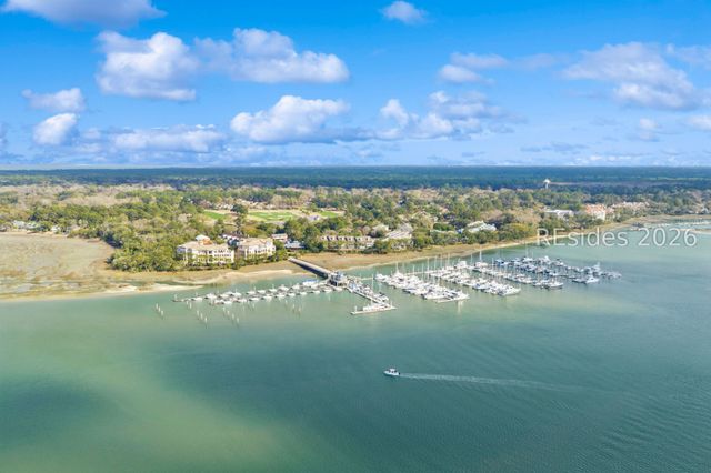 5 Grandview Ct, Hilton Head Island, SC 29926