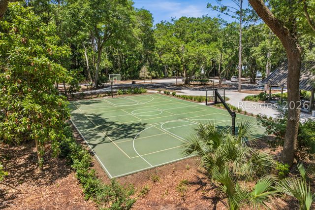 5 Grandview Ct, Hilton Head Island, SC 29926