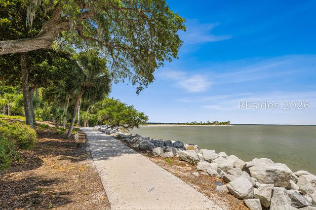 5 Grandview Ct, Hilton Head Island, SC 29926