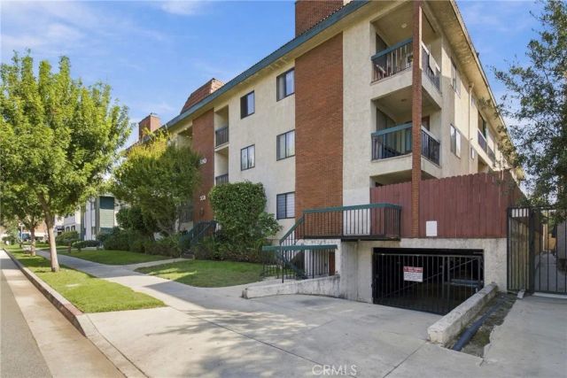330 Burchett 206, Glendale, CA 91203