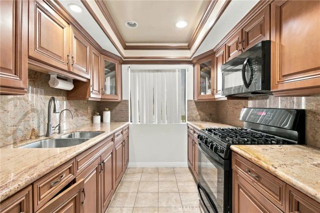 330 Burchett 206, Glendale, CA 91203