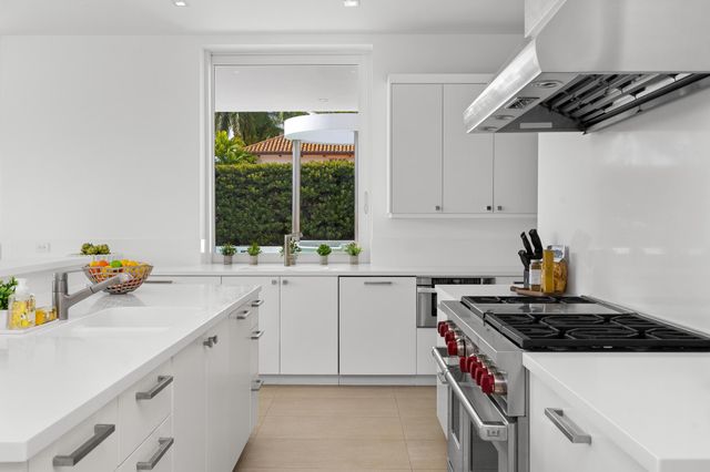 500 Isle Of Capri Drive, Fort Lauderdale, FL 33301