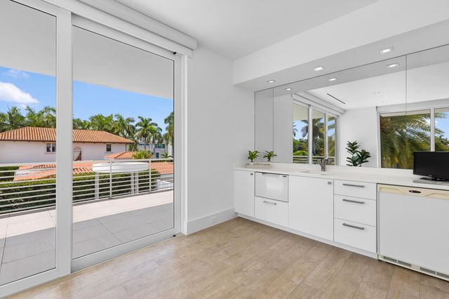 500 Isle Of Capri Drive, Fort Lauderdale, FL 33301
