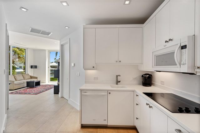 500 Isle Of Capri Drive, Fort Lauderdale, FL 33301
