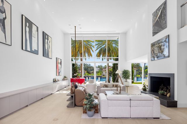 500 Isle Of Capri Drive, Fort Lauderdale, FL 33301