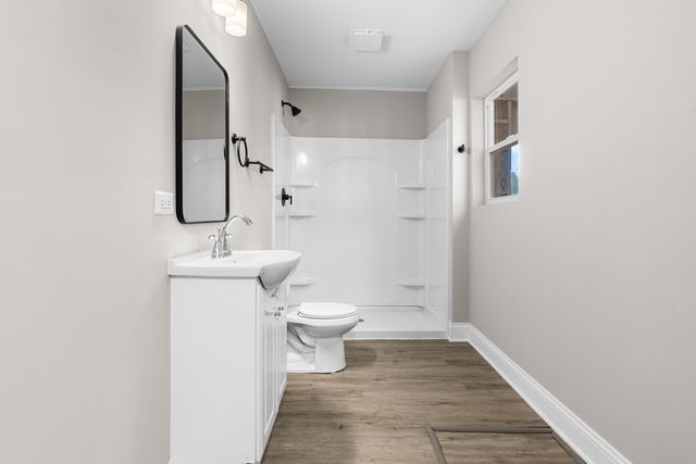 109 Raffel Road, Woodstock, IL 60098