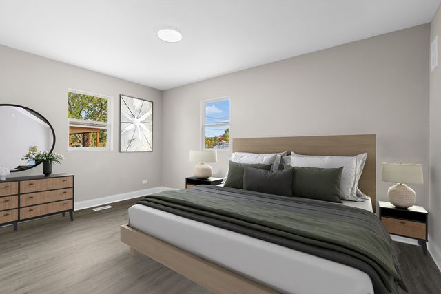 109 Raffel Road, Woodstock, IL 60098